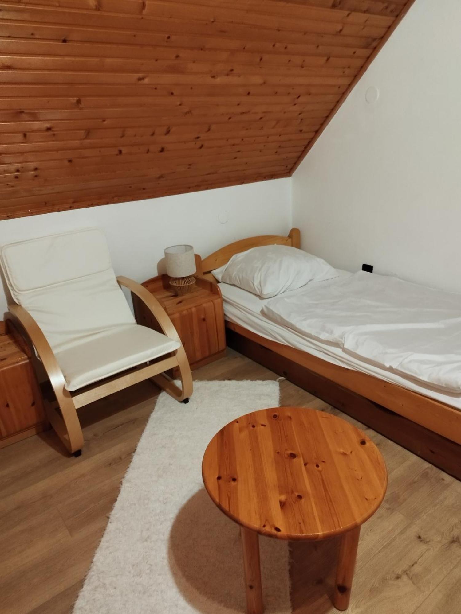 Mecseki Farkaslak Villa Magyarhertelend Bagian luar foto